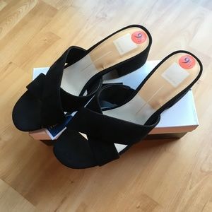 NWT Dolce Vita Black Suede Sandals